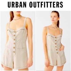 URBAN OUTFITTERS Women’s Beachy/Boho Romper Size Small